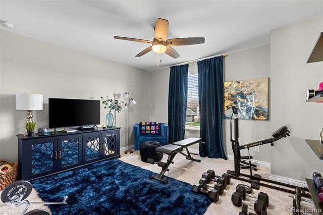 2210 Findley Circle, Lake Orion, MI 48360