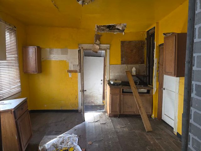 433 W 103rd Street, Chicago, IL 60628