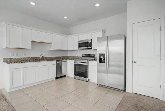 221 MANDOVI STREET, Davenport, FL 33837