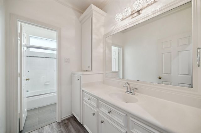 4111 Thistle Hill Court, Sugar Land, TX 77479