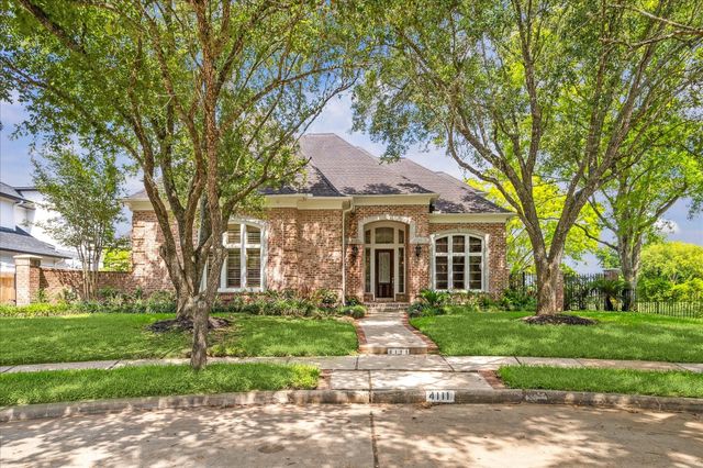 4111 Thistle Hill Court, Sugar Land, TX 77479