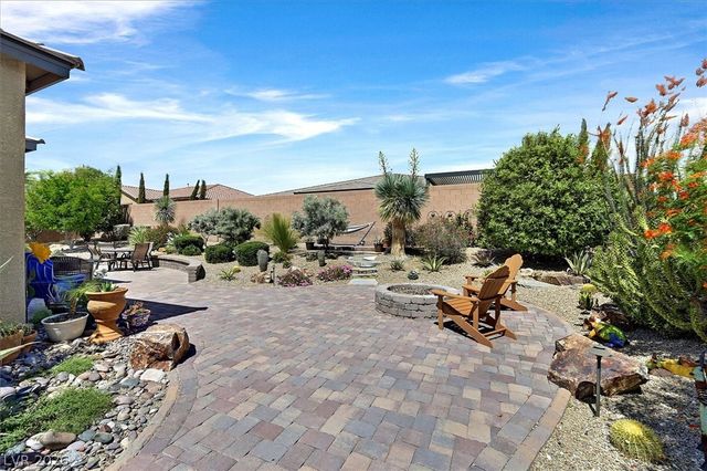 9812 Guiding Light Avenue, Las Vegas, NV 89149