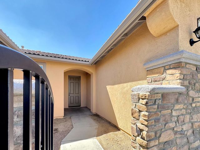 11693 Mountain Hawk Lane, Desert Hot Springs, CA 92240