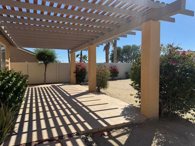 11693 Mountain Hawk Lane, Desert Hot Springs, CA 92240