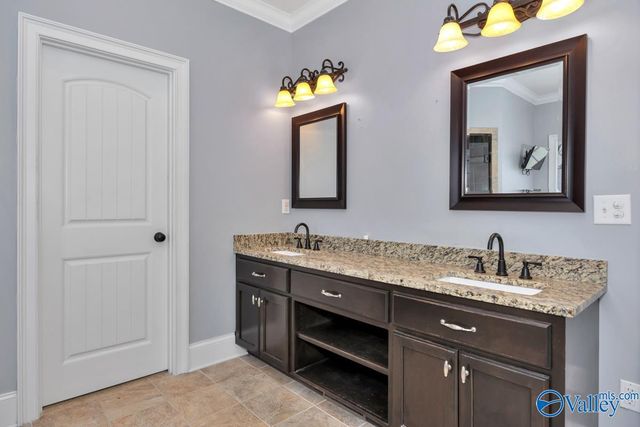 1485 Thompson Falls Road, Guntersville, AL 35976