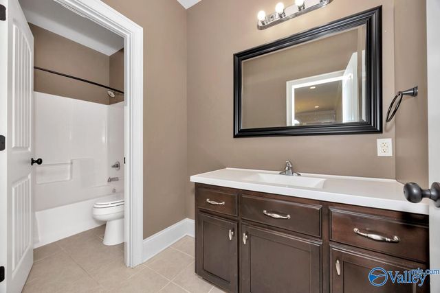 1485 Thompson Falls Road, Guntersville, AL 35976