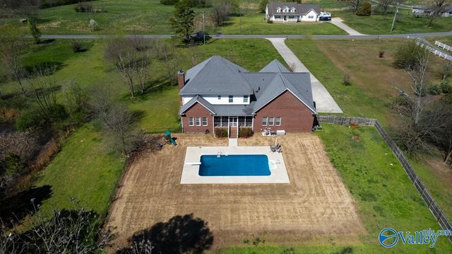 1485 Thompson Falls Road, Guntersville, AL 35976