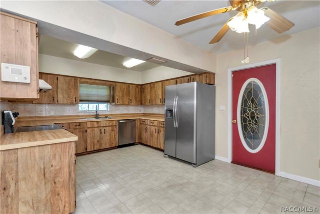 1105 S Waterview Drive, Inverness, FL 34450