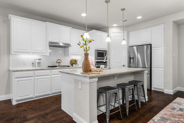 3316 Discovery Drive, Little Elm, TX 75068