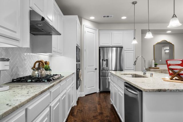 3316 Discovery Drive, Little Elm, TX 75068
