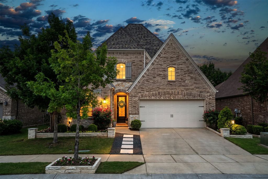 3316 Discovery Drive, Little Elm, TX 75068