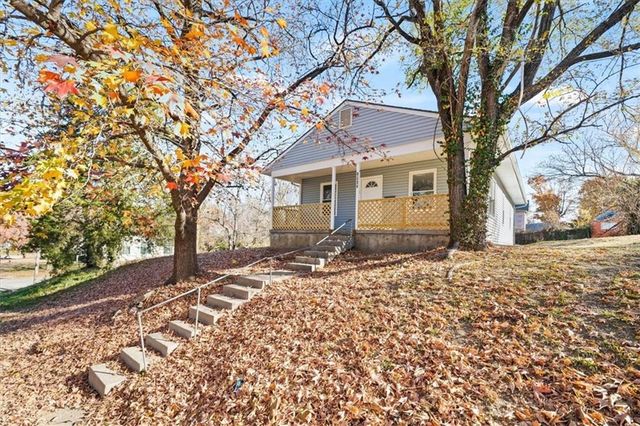 1945 N 15th Street, Kansas City, KS 66104