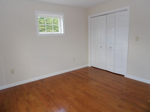 71 Cobb Lane, Clarendon, VT 05959