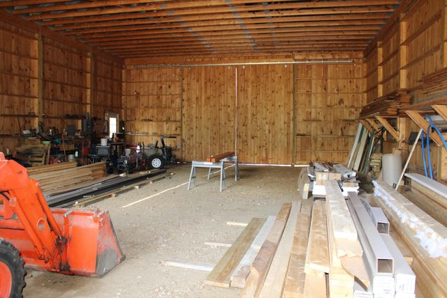 71 Cobb Lane, Clarendon, VT 05959