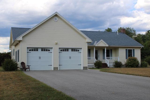 71 Cobb Lane, Clarendon, VT 05959