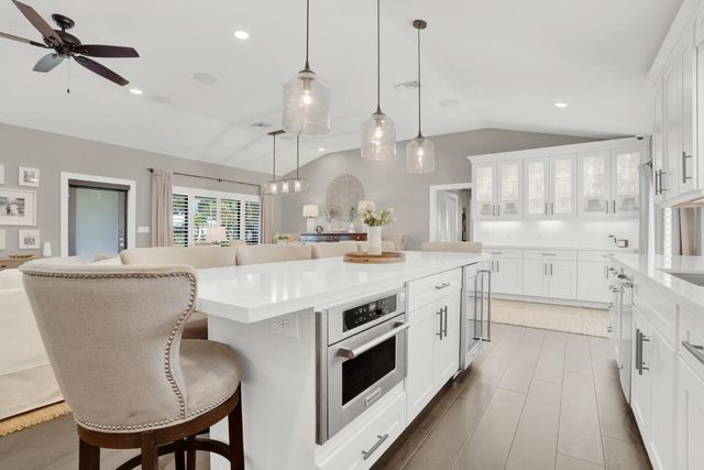 2713 NE 21st Avenue, Fort Lauderdale, FL 33306