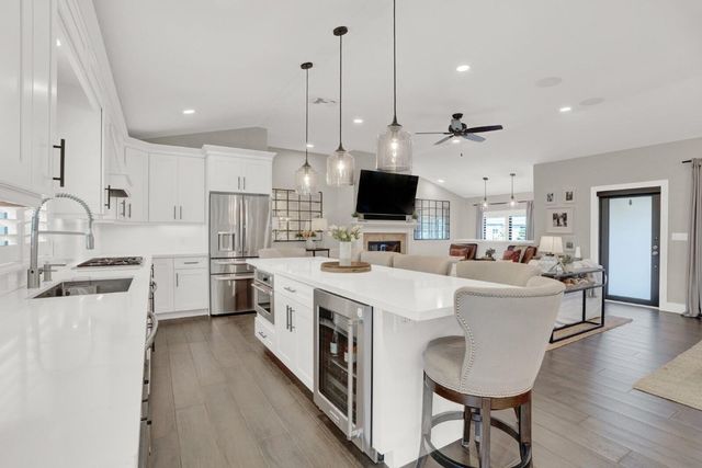 2713 NE 21st Avenue, Fort Lauderdale, FL 33306