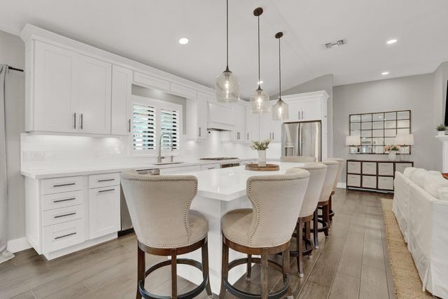 2713 NE 21st Avenue, Fort Lauderdale, FL 33306