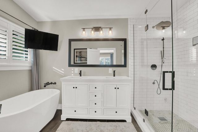 2713 NE 21st Avenue, Fort Lauderdale, FL 33306