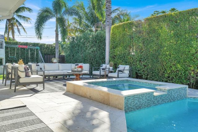 2713 NE 21st Avenue, Fort Lauderdale, FL 33306