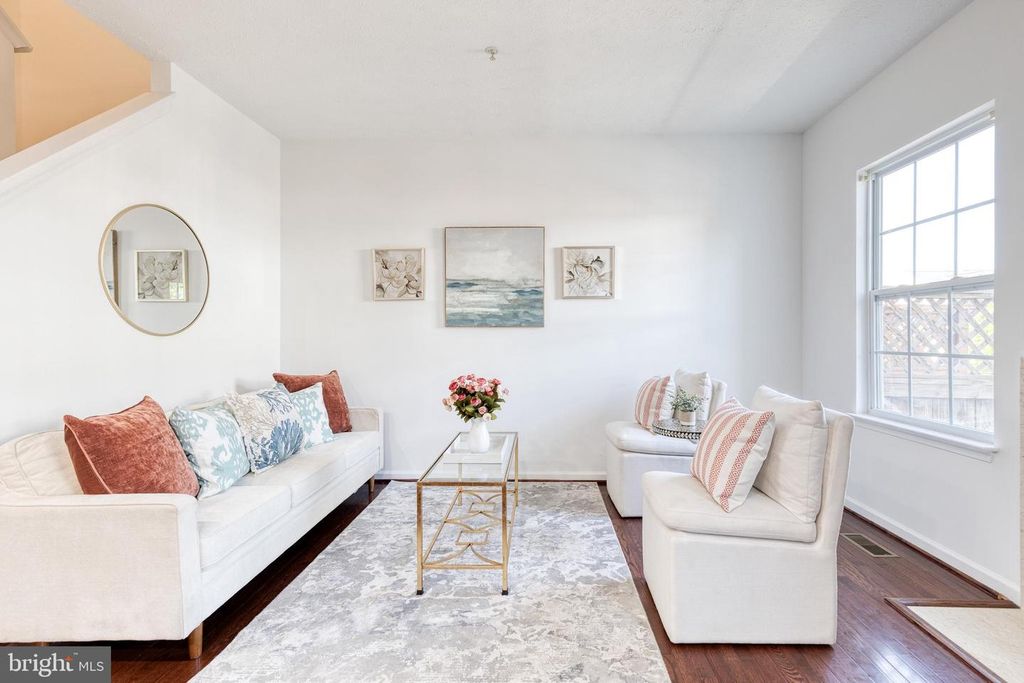 Image 27 of property listing at 5048 KEMSLEY CT, Baltimore, MD 21237