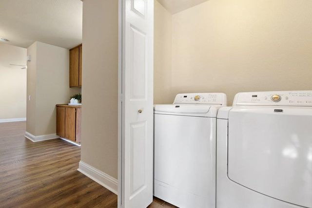 6728 Palmtree Ct, Fair Oaks, CA 95628