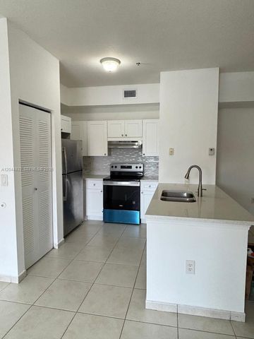 7220 NW 114th Ave 31116, Doral, FL 33178