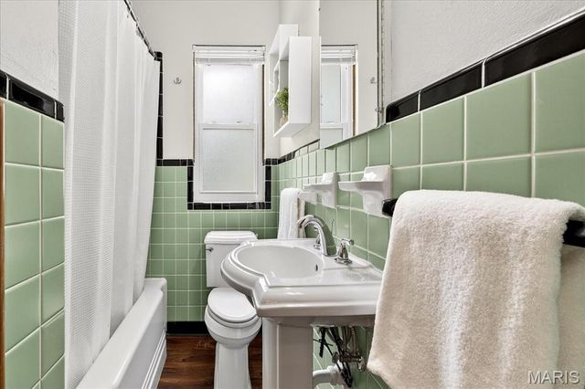 945 Liggett Avenue, Crestwood, MO 63126