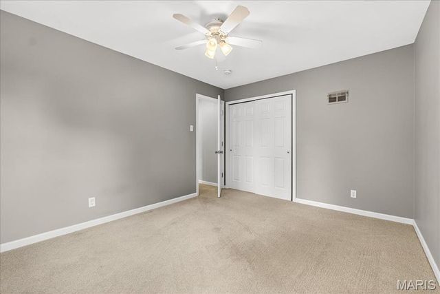 945 Liggett Avenue, Crestwood, MO 63126