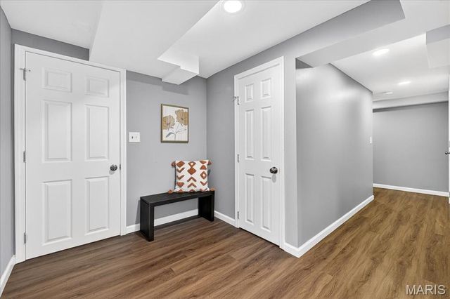 945 Liggett Avenue, Crestwood, MO 63126