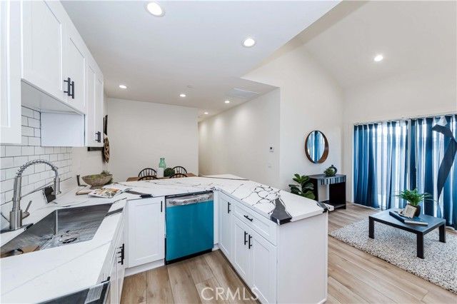 539 W Amerige Avenue, Fullerton, CA 92832