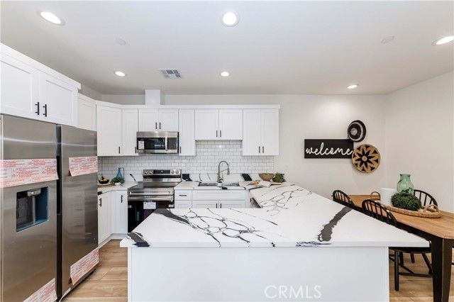 539 W Amerige Avenue, Fullerton, CA 92832