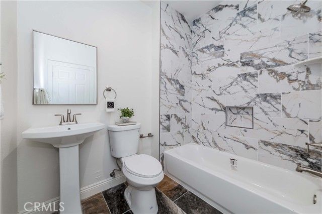 539 W Amerige Avenue, Fullerton, CA 92832