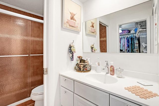 9471 SW 49th Place, Cooper City, FL 33328