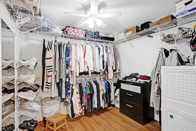 9471 SW 49th Place, Cooper City, FL 33328