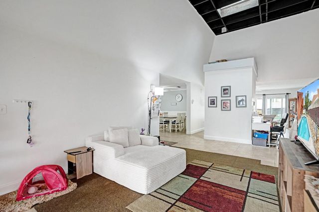 9471 SW 49th Place, Cooper City, FL 33328