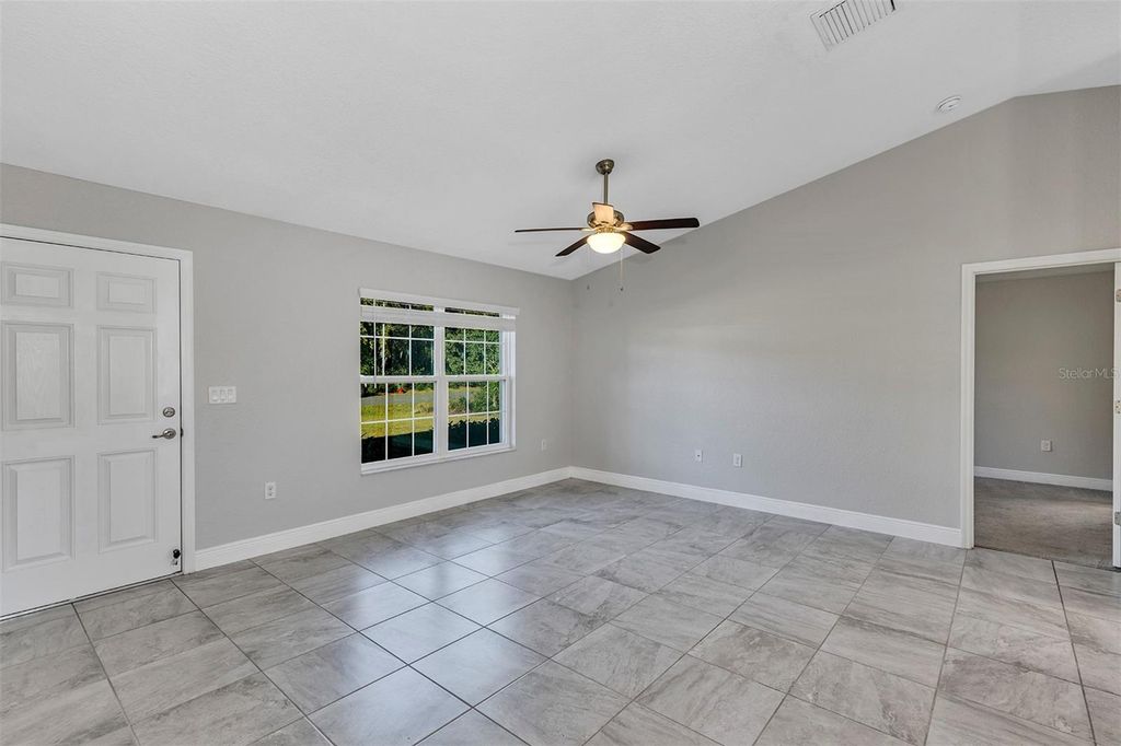 Image 17 of property listing at 4094 SW 132ND LANE, Ocala, FL 34473