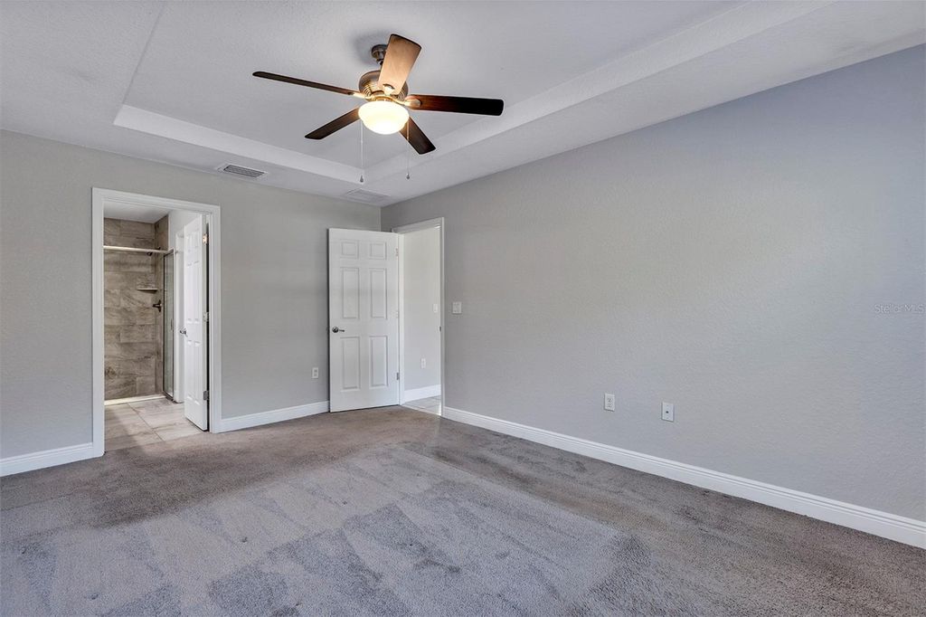 Image 24 of property listing at 4094 SW 132ND LANE, Ocala, FL 34473