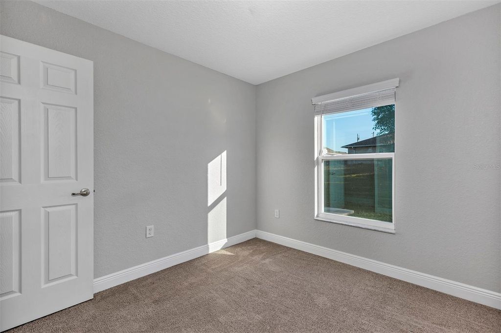 Image 30 of property listing at 4094 SW 132ND LANE, Ocala, FL 34473