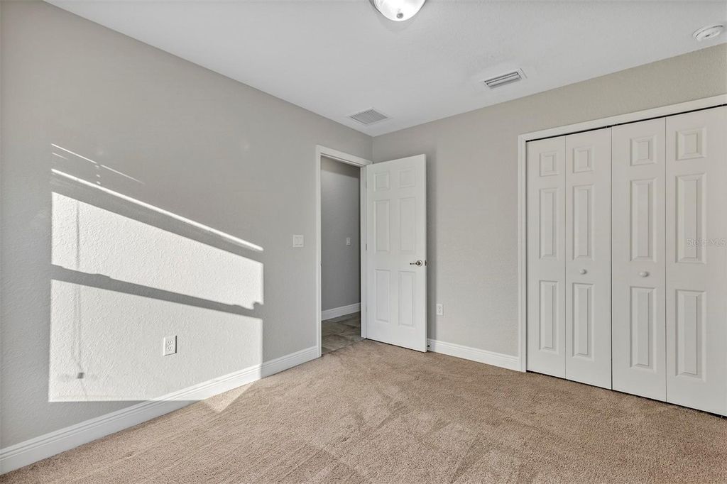 Image 35 of property listing at 4094 SW 132ND LANE, Ocala, FL 34473