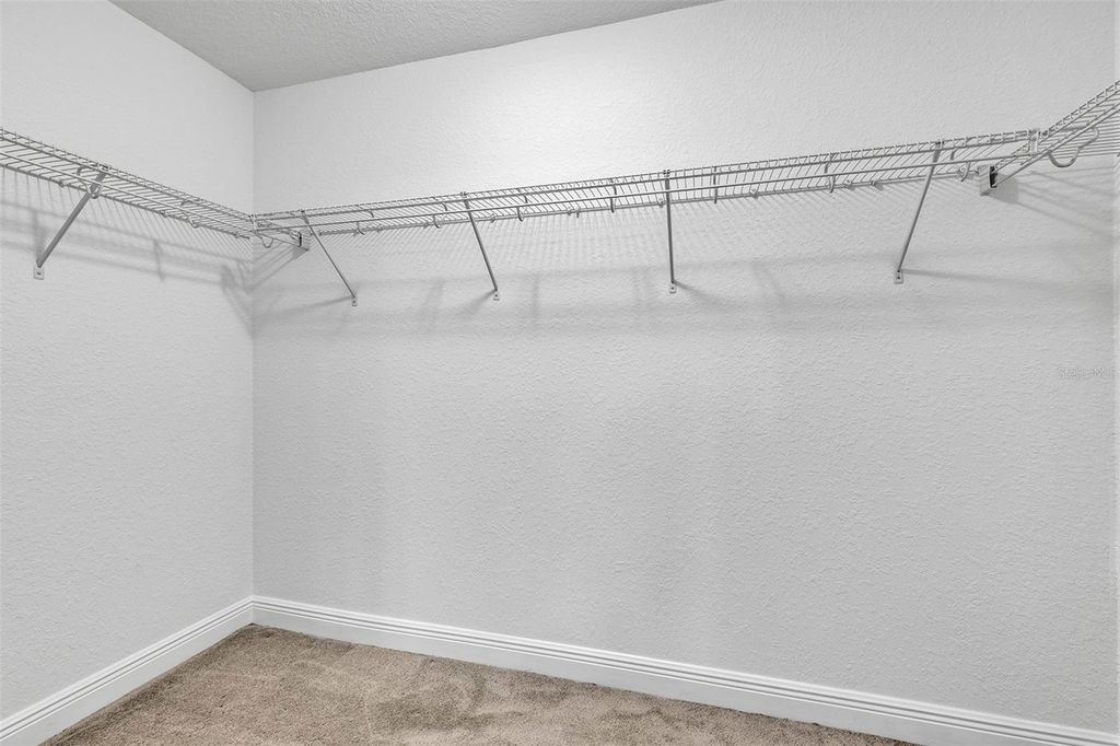 Image 38 of property listing at 4094 SW 132ND LANE, Ocala, FL 34473