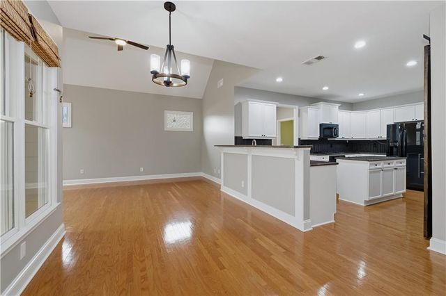 9545 Old Preserve Trail, Ball Ground, GA 30107