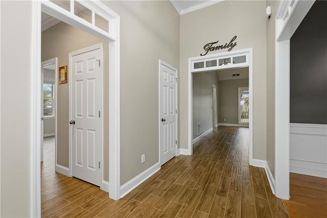 9545 Old Preserve Trail, Ball Ground, GA 30107