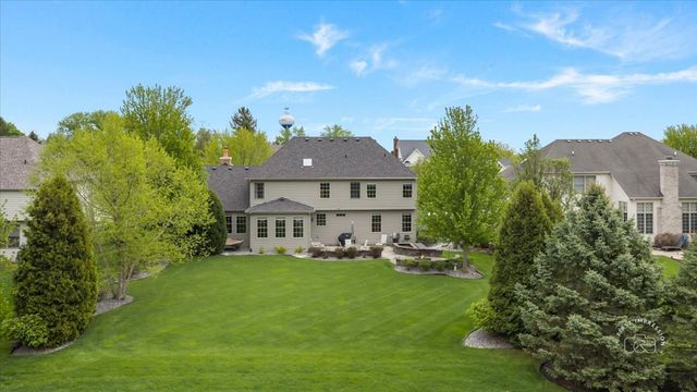 4N734 BLUE LAKE Circle, St. Charles, IL 60175