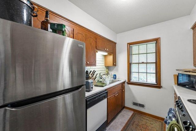 10701 Wren Street NW, Coon Rapids, MN 55433