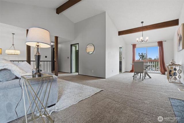 729 NE Pinecrest Drive, Bremerton, WA 98311