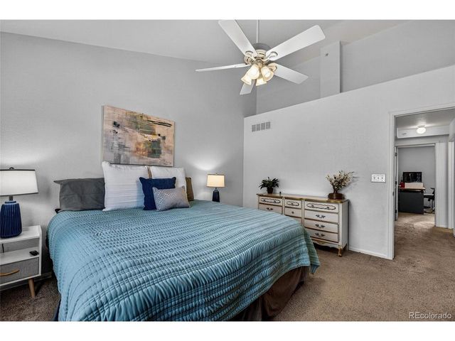 9758 Laredo St 28-28C, Commerce City, CO 80022