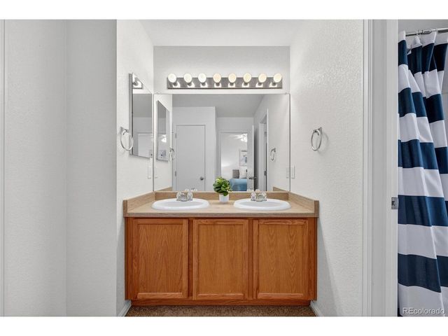 9758 Laredo St 28-28C, Commerce City, CO 80022