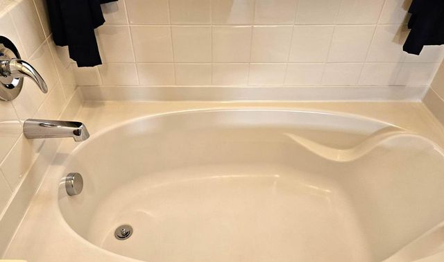 107 Ashworth Dr, Ione, CA 95640