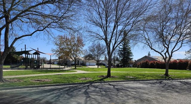 107 Ashworth Dr, Ione, CA 95640